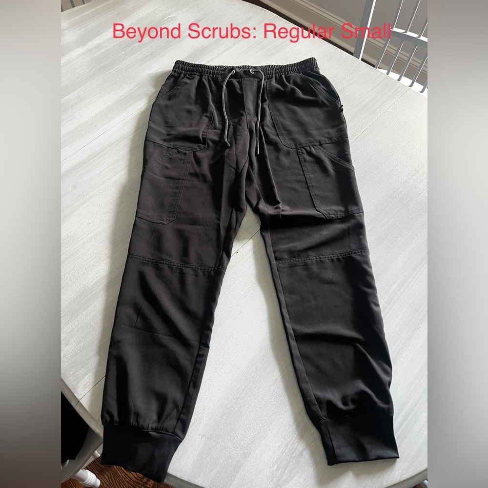 Scrubs and Beyond jogger pants